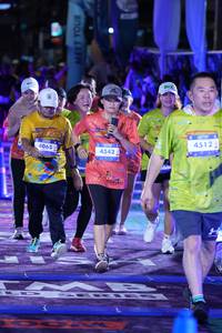 BIB: 4512, 4065, 4542
                            <button type="button" onclick="openModal(26224185)" class="btn btn-primary btn-sm float-right btn-popup" data-toggle="modal" data-target=".modal-high-quality">
                        <i class="fas fa-shopping-cart"></i> Add to Cart
                    </button>
                                            <button type="button" onclick="isThisMe(26224185, true)" class="btn btn-success btn-sm float-right btn-popup btn-isme hidden" data-toggle="tooltip" data-placement="bottom" title="นี่คือรูปของคุณใช่ไหม คลิกที่นี่เพื่อเอาเข้าอัลบั้ม">
                        <i class="fas fa-plus"></i> Add to album
                    </button>
                    <button type="button" onclick="isThisMe(26224185, false)" class="btn btn-warning btn-sm float-right btn-popup btn-isnotme hidden">
                        <i class="fas fa-ban"></i> Remove from album
                    </button>